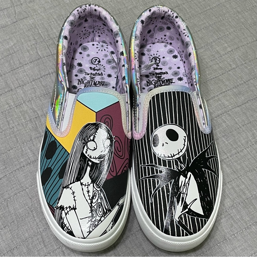 Women's Disney The Nightmare Before Christmas Low Top Slip-on Canvas Shoes 7